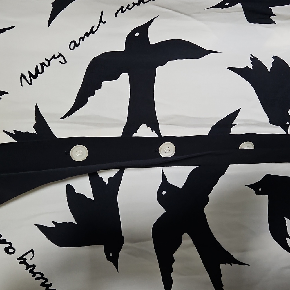 Mondi Vintage Black and White Bird Print Blouse - Picture 9 of 16